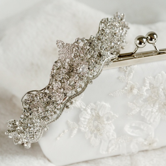 Accessories - Crown
